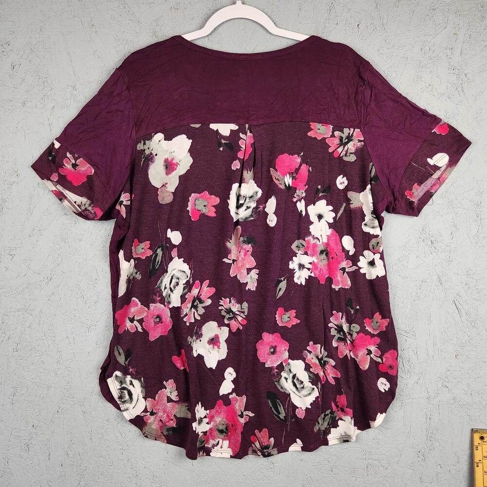 Lane Bryant Shirt Womens Plus 18/20 Purple Floral Back Scoop Neck Short Sleeve